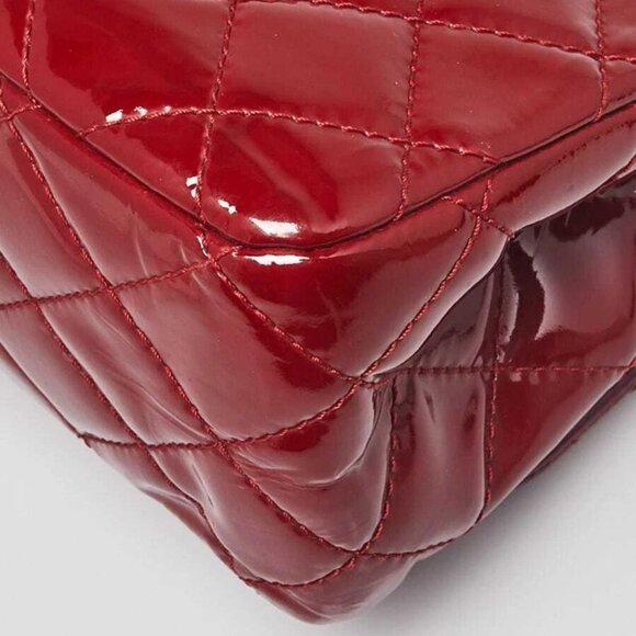 Chanel Red 2.55 Reissue Quilted Classic Patent Leather 227 Jumbo Flap Bag - Picture 9 of 12